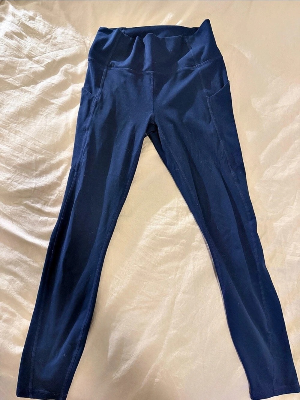 Fabletics On-The-Go PowerHold High-Waisted Pocket Legging Pocket Leggings Blue